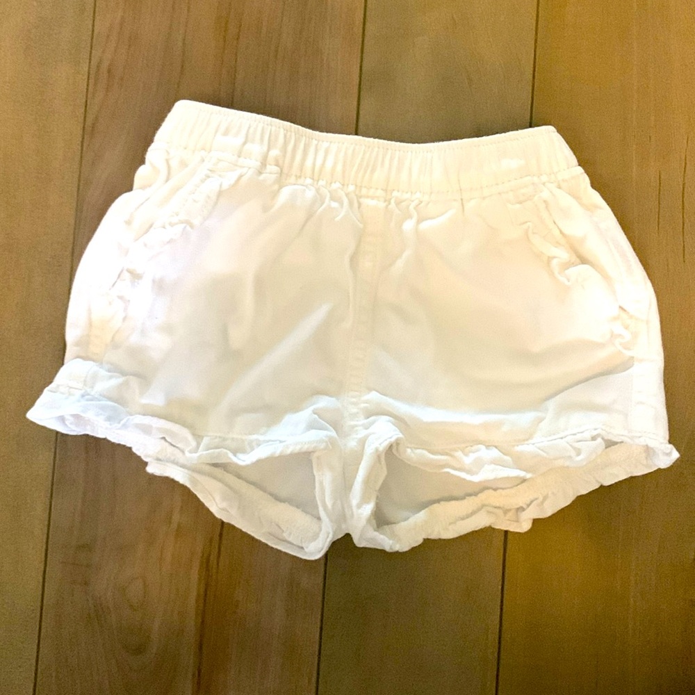 Crewcuts white shorts with ruffles | Size 2T |